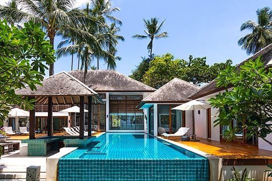 Ban Suriya   The pool and villa