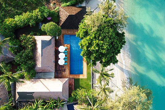 Absolute beachfront villa